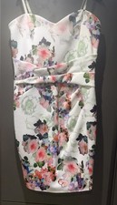 Lipsy Woman’s Floral Bodycon Strapless Dress Size 16 - Excellent Condition 
