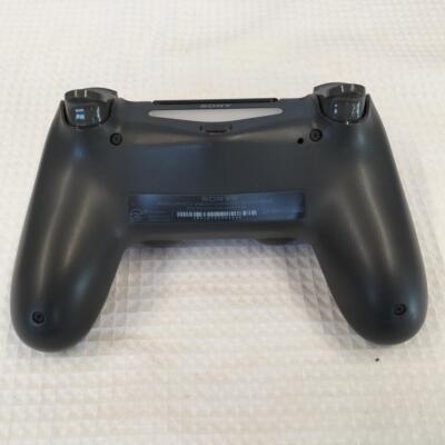PlayStation 4 PRO Model No. CUH 7200B BZTX SONY Japan game