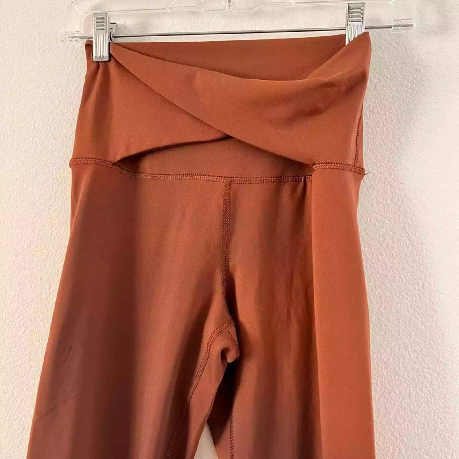 yogalicious lux super high rise ankle criss cross waist leggings