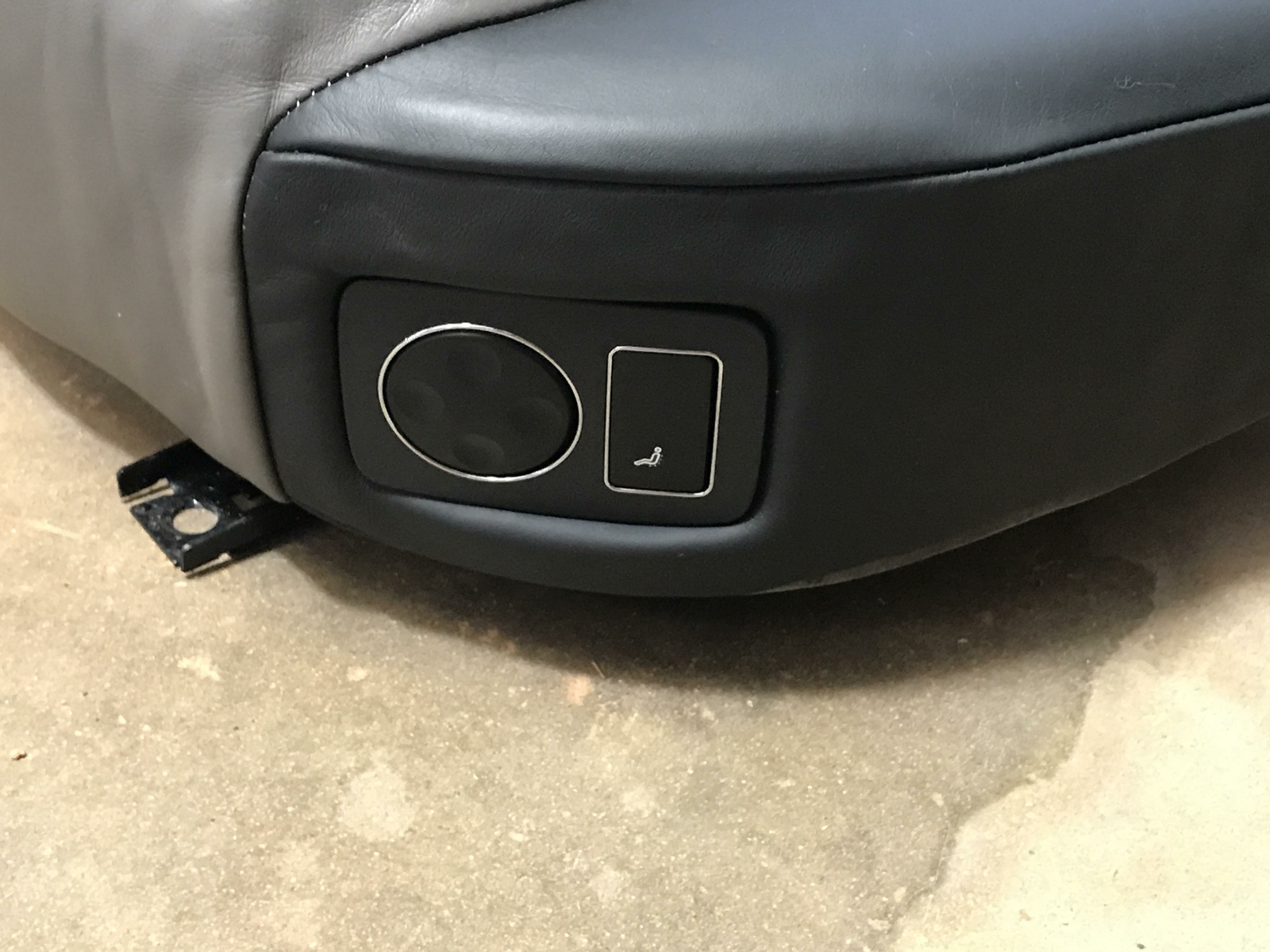 06 07 08 BENTLEY CONTINENTAL FLYING SPUR REAR SEAT LOWER CUSHION OEM GRAY