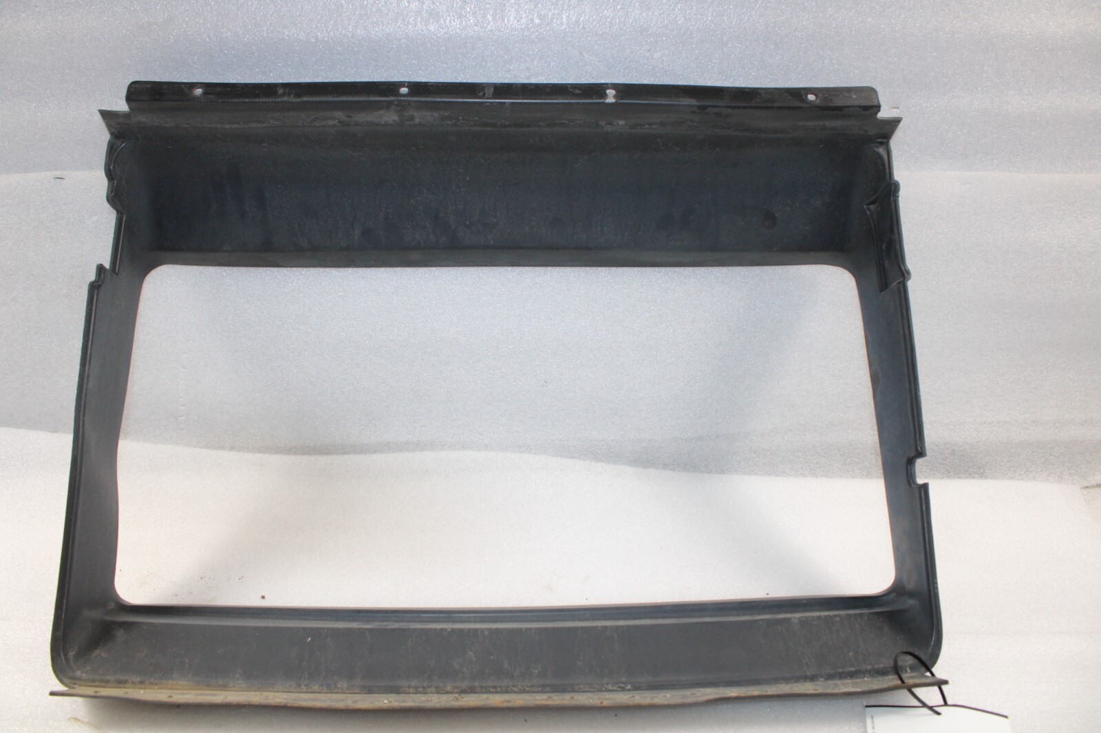 Maserati Coupe, Spyder, Front Radiator Air Inlet Duct, Used, P/N 193549