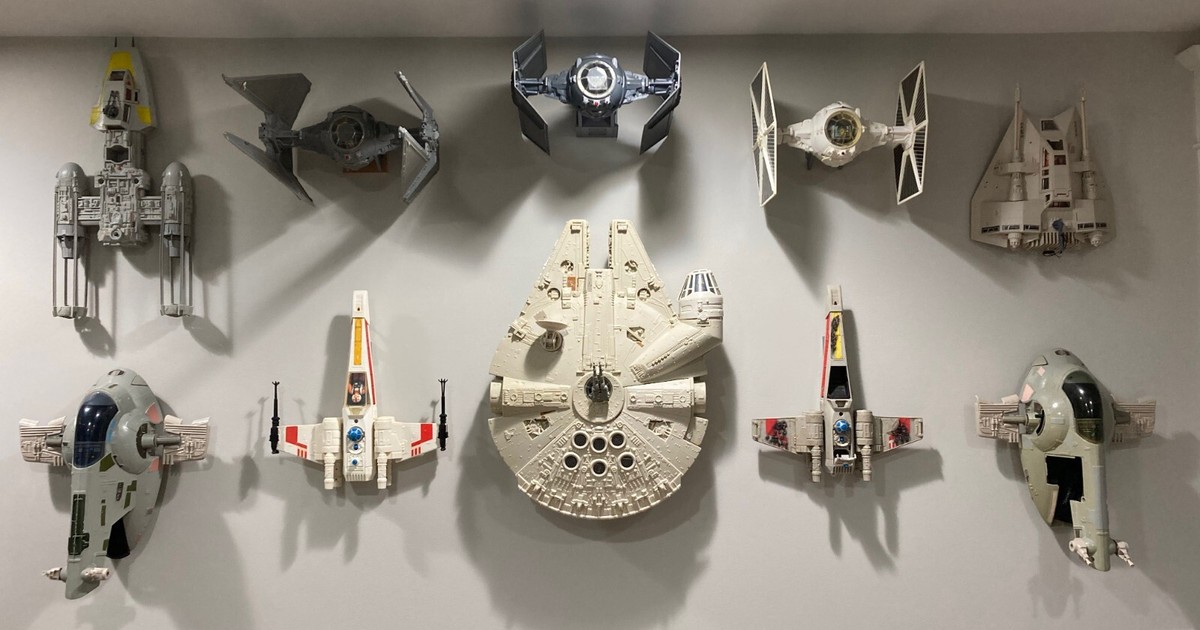 Starship Wall Mount for Vintage Star Wars X-Wing, Falcon, TIE