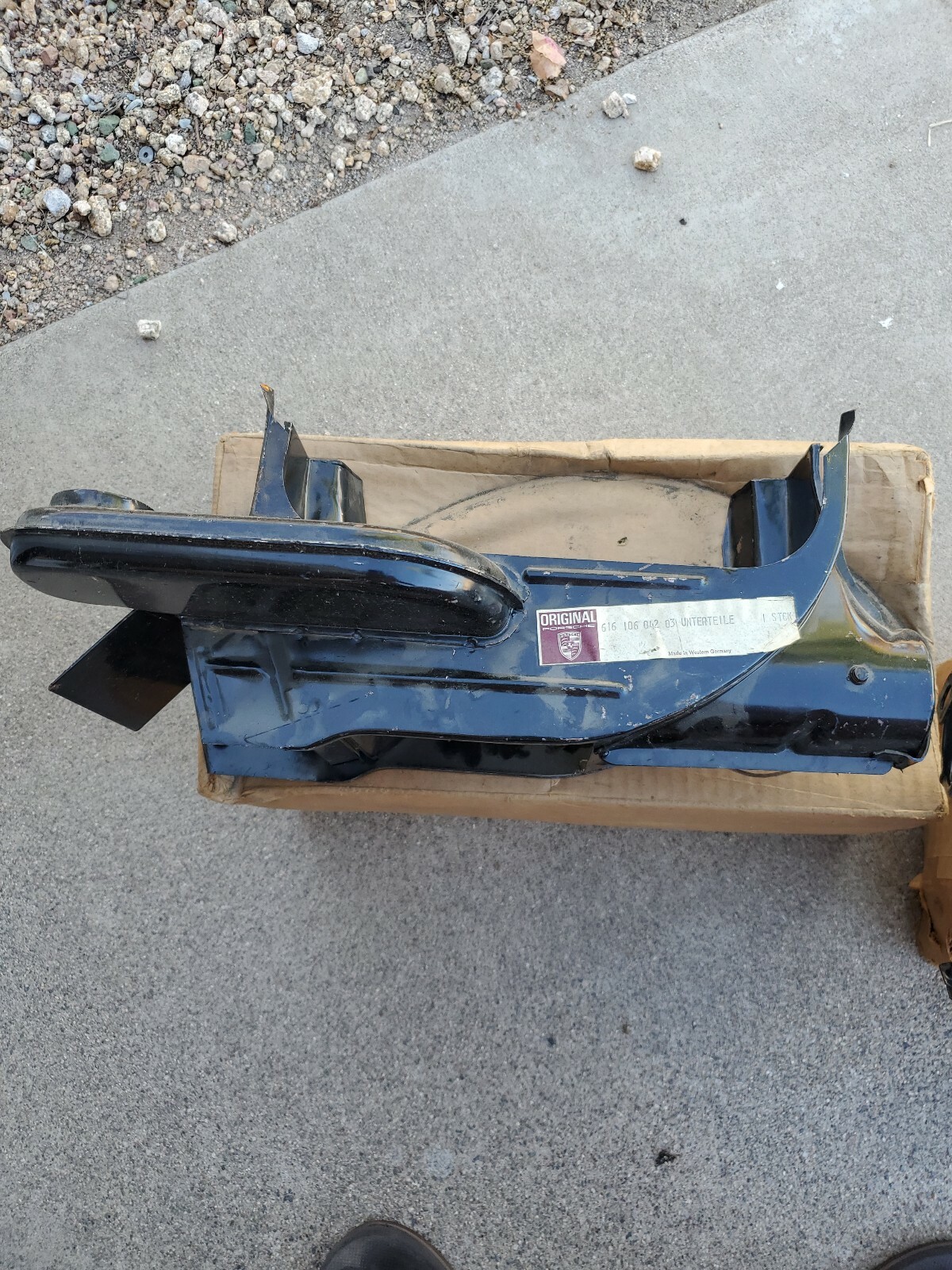 PORSCHE 912 Flapper box New Old Stock 61610604203 | eBay