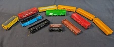 HO Freight Cars & Hoppers Lot: Tyco, Roco, Others; UP, BNO, Chicago Lines