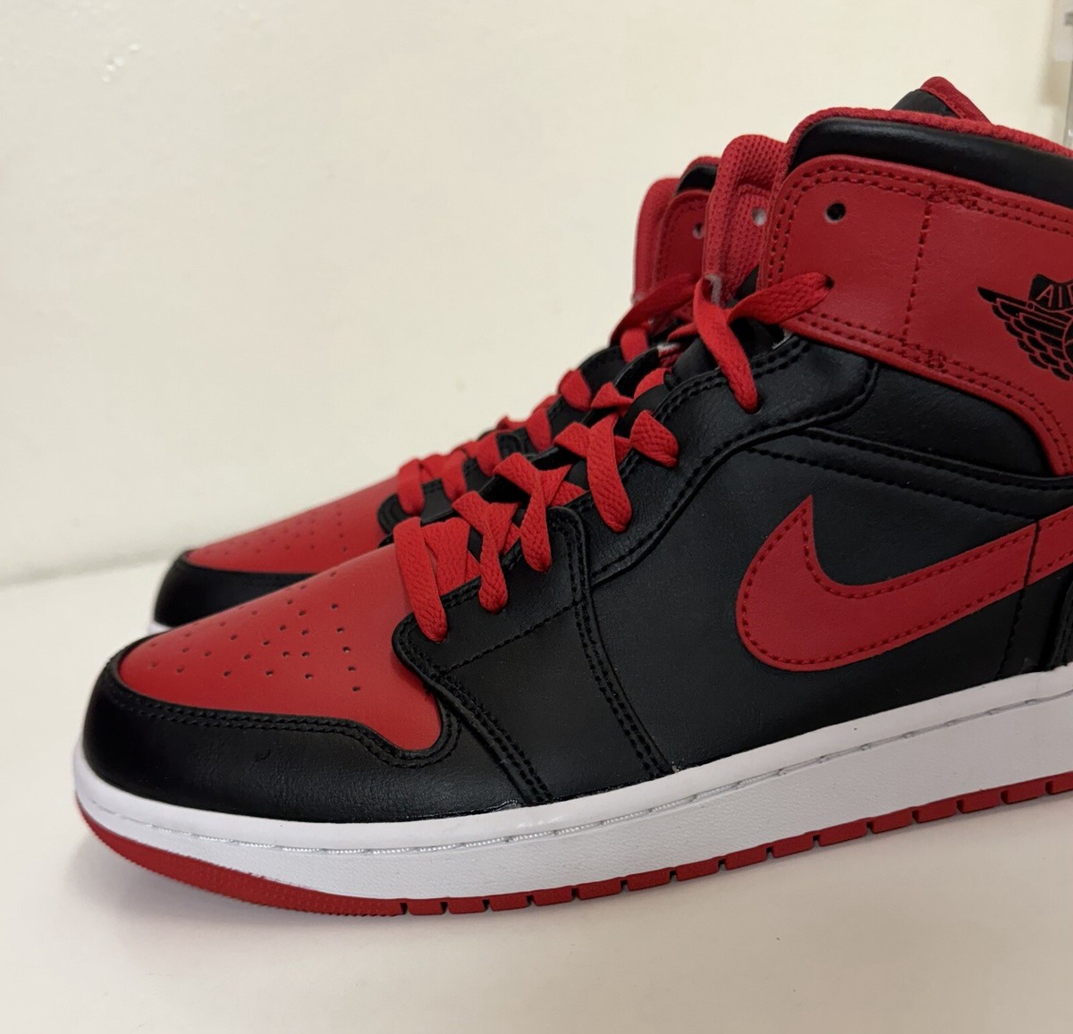 Air Jordan1 MID 桜木花道 DQ8426-060 Bred Nike Air Jordan 1 Mid Alternate Bred Red White Black DQ8426