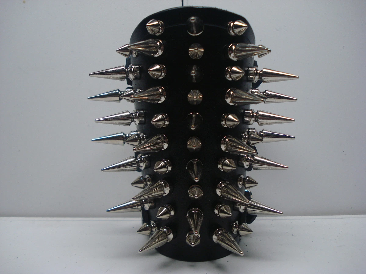Black metal spike bracelet deals