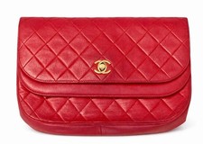 CHANEL Red Lambskin Round Flap Bag 24K Gold CC Vintage 1986 Rare Authenticated
