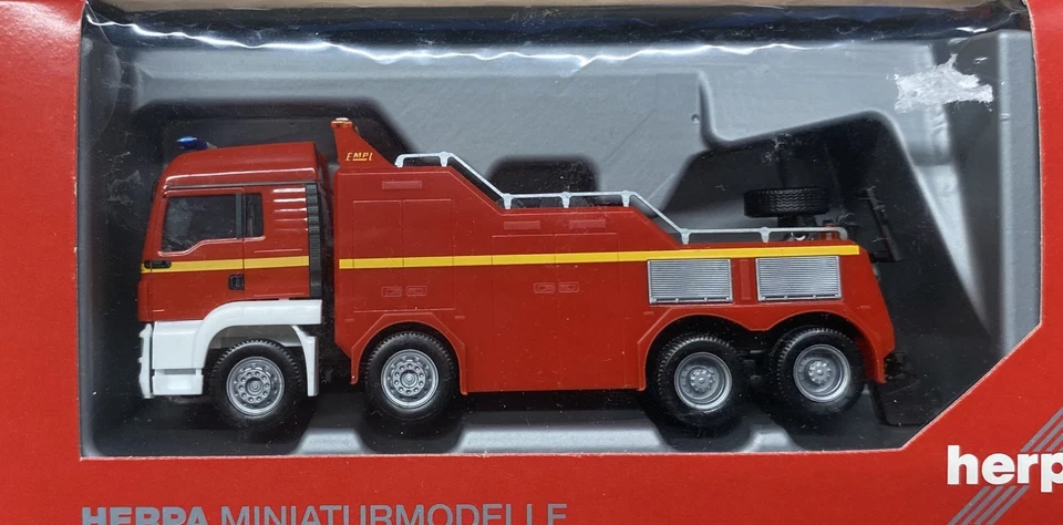 HERPA MAN TGX LX EMPL BISON 200 WRECKER / ABSCHLEPPWAGEN FEUERWEHR NEUTRAL