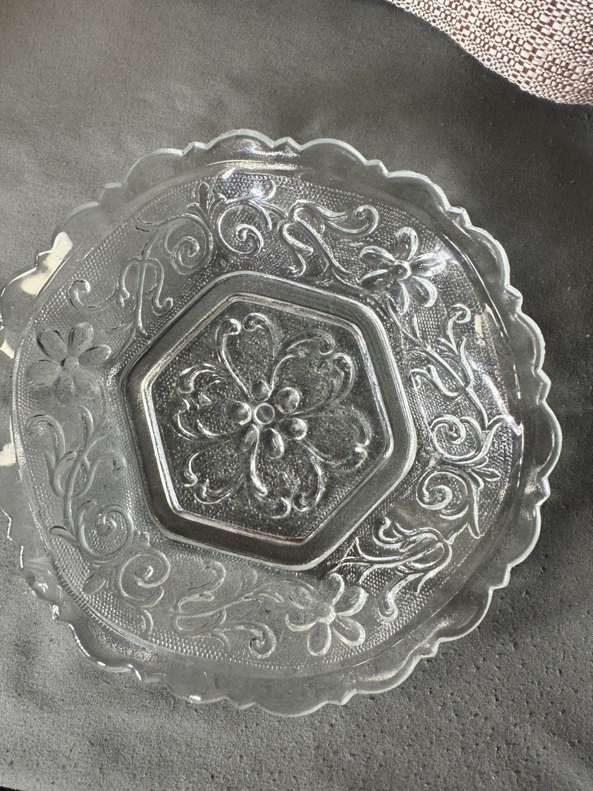 Vintage Depression Clear Indiana Sandwich Glass  Tiara Pattern Hexagonal Bowl