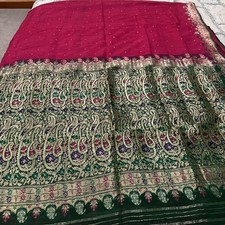 Pure Silk Saree With Green Big Zari Pallu  Border , Boti All Around