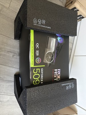 ASUS GeForce RTX 5090 ROG ASTRAL LC OC 32GB GDDR7 NEU WORLD WIDE SHIPPING