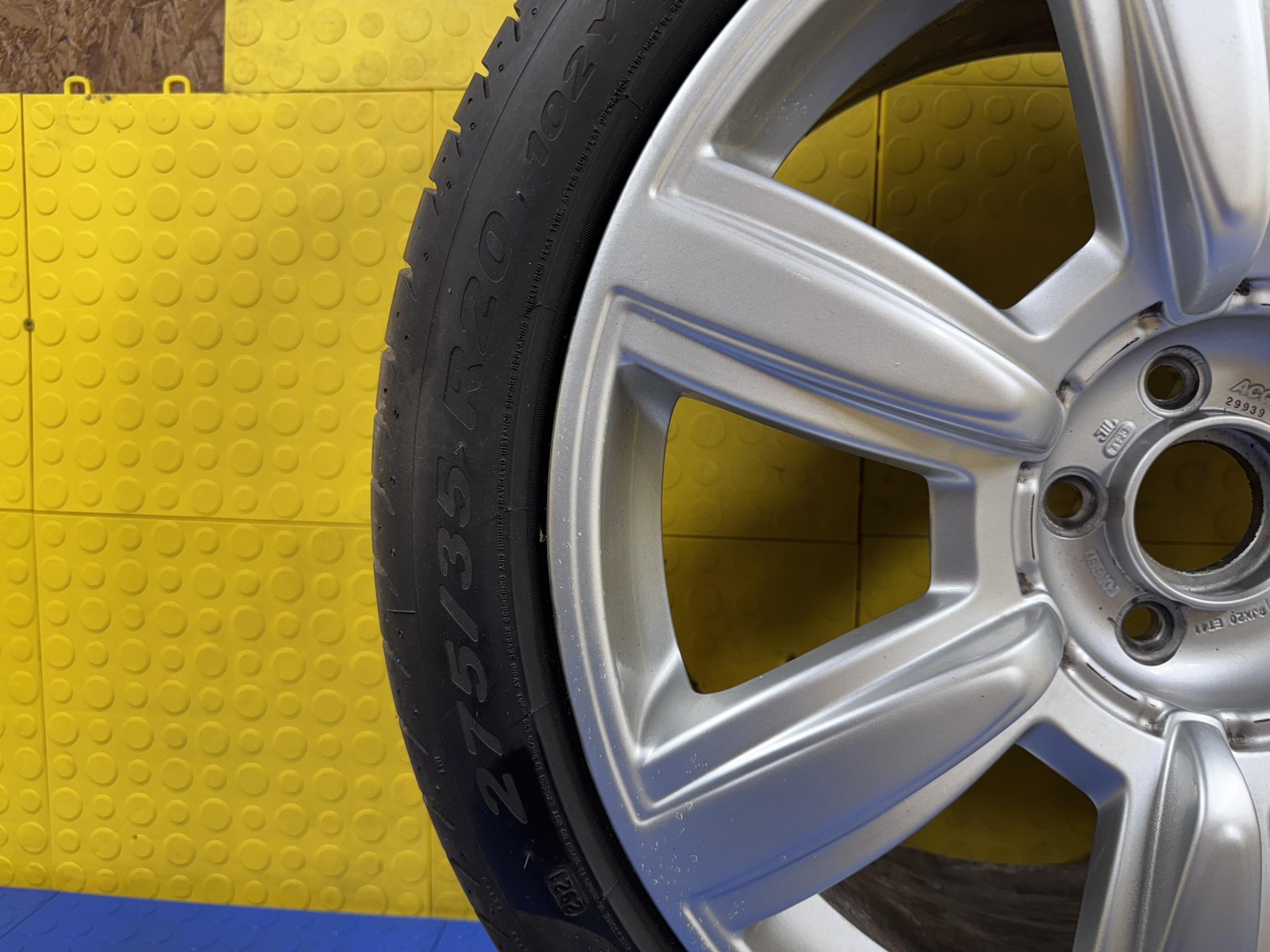 03-11 BENTLEY CONTINENTAL Factory R20 Alloy Wheel Set 6 Spoke Rims With Tires