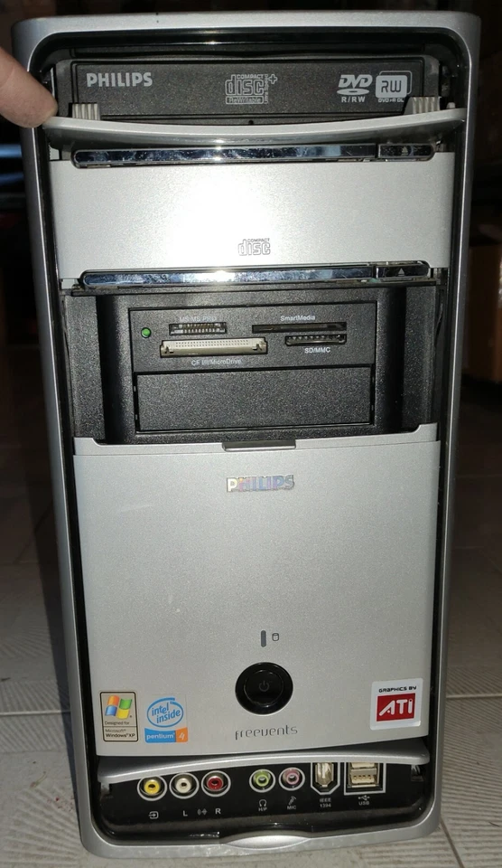 Pc desktop PHILIPS Freevents MT1400, solo unità centrale case pieno - Immagine 2 di 4