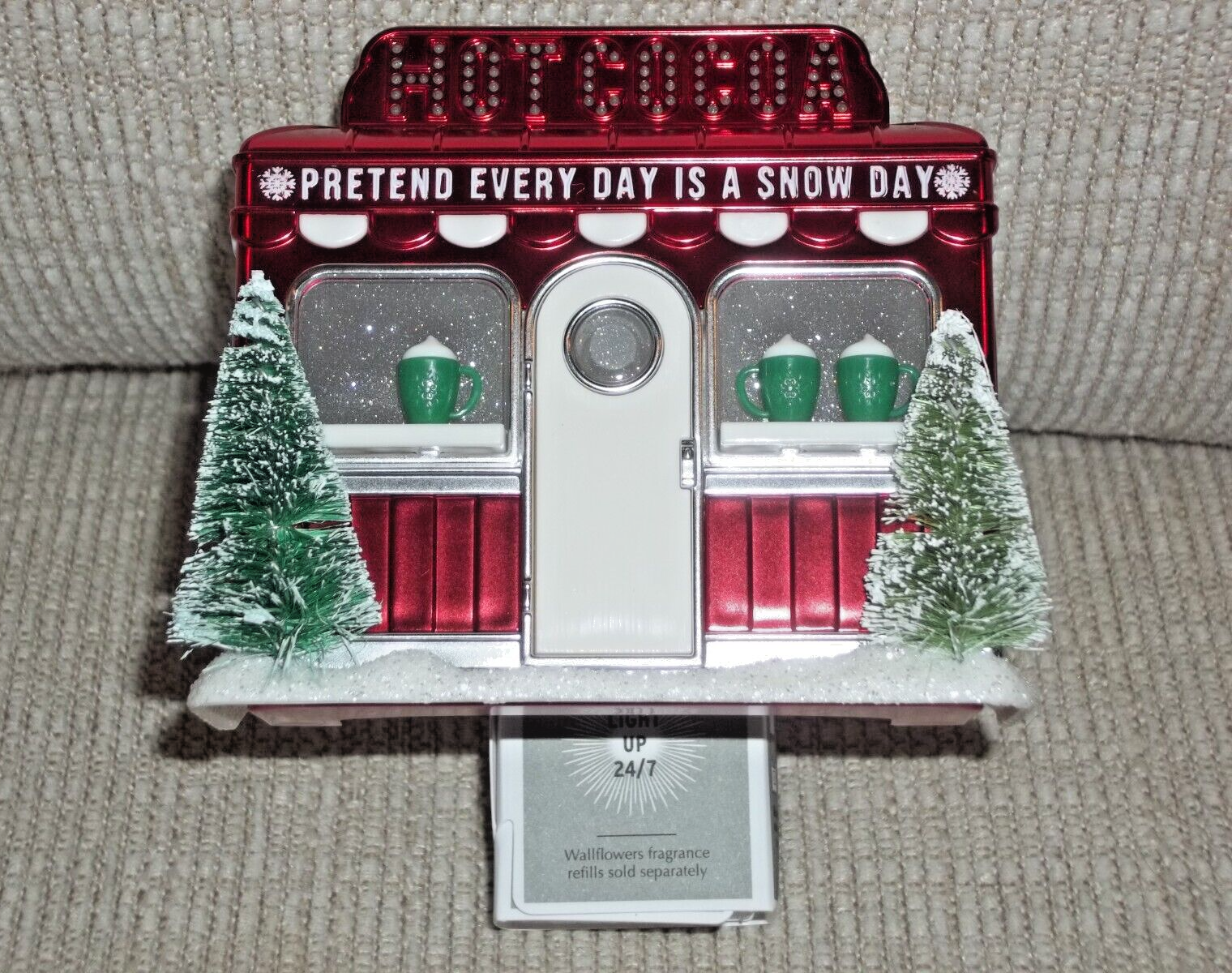 Bath & Body Works *CHRISTMAS COCOA STAND*🎅🏻 Wallflower Plug-In NIGHTLIGHT* NEW-image