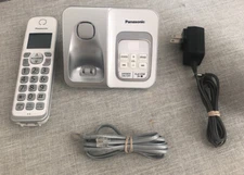 Panasonic KX-TGD530 DECT 6.0  Cordless Phone-Answering Machine-Locator button.