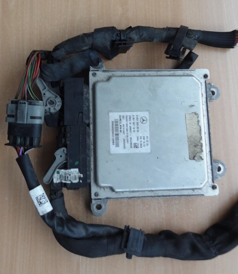 Motorsteuergerät Merc A6519000503  A6519011902 CRD3.7A OM651 Q01 28454425 Delphi - Bild 4 von 4