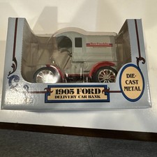 Ertl 1905 Ford Delivery Car Bank