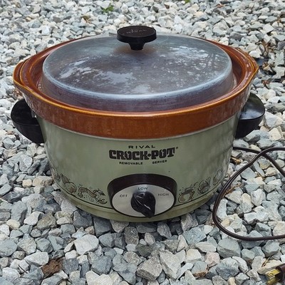 Vntg Rival Crock-Pot 2.5 Qt Slow Cooker Removable Stoneware Pot Model 3350/1