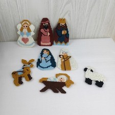 Plastic Canvas Kit NATIVITY Christmas 95-8023-00 approx 3" X 5" completed