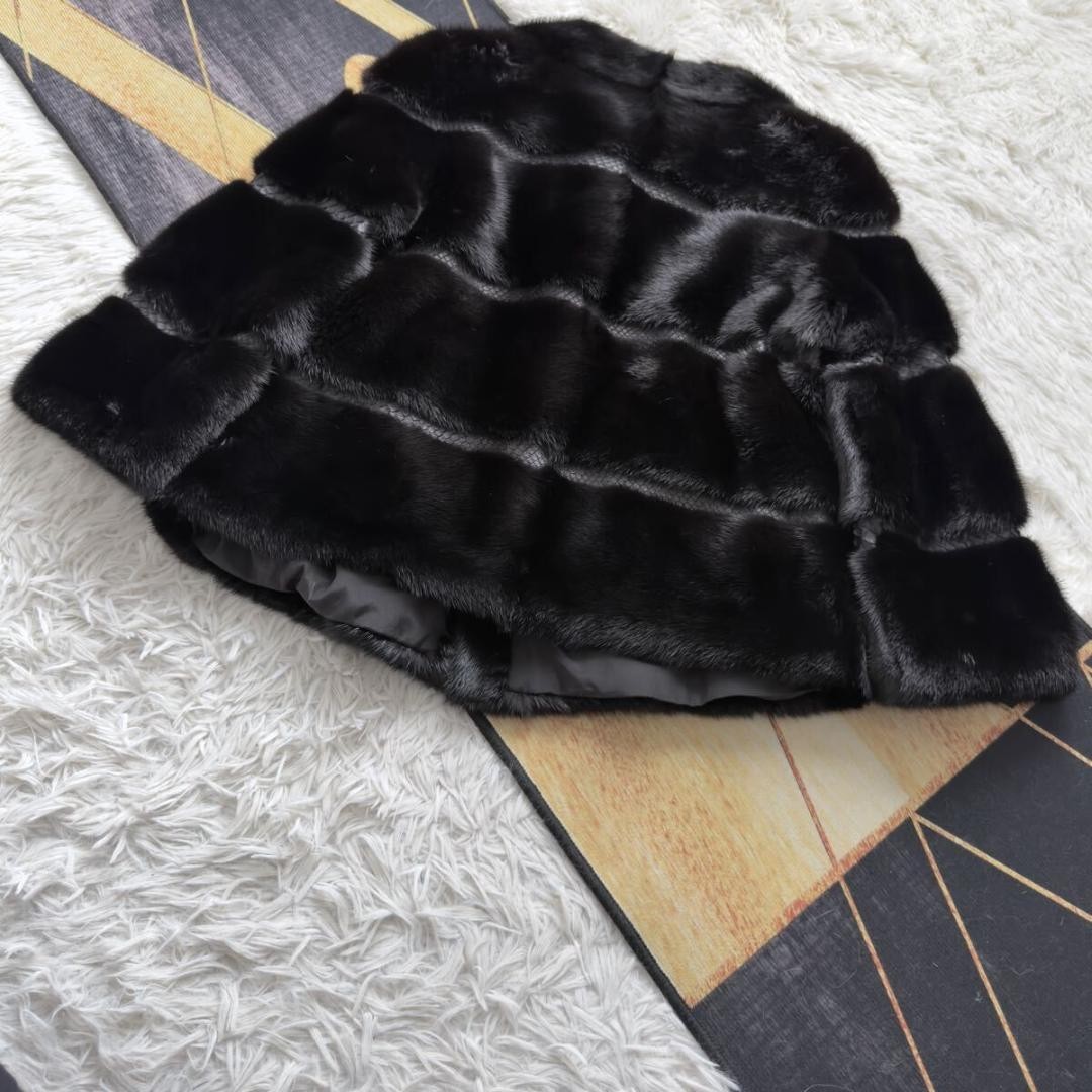 Black Mink Fur Cropped Jacket Python Trim Horizon… - image 6