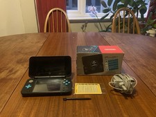 2DS XL Black and Blue Console With Stylus, 6 3DS R4 Cards And 3DS Charger
