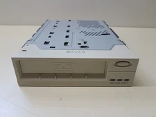 Tandberg Data SLR75 38/75GB Beige 68-Pin SCSI LVD Tape Backup TESTED