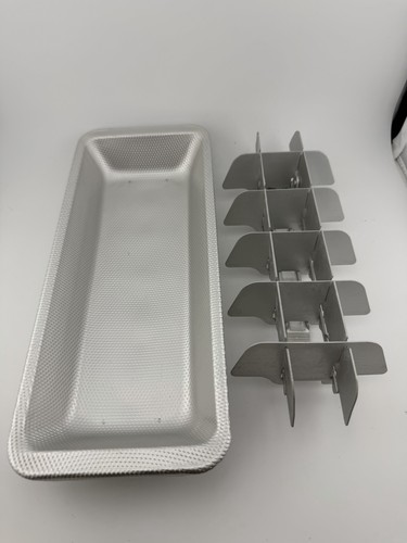 MCM Vintage PRESTO Magic Touch Aluminum Ice Cube Tray Maker 18 Cubes VG - Picture 7 of 7