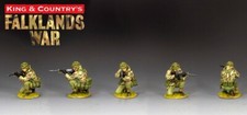 KING COUNTRY FALKLANDS WAR TF010 BRITISH PARA KNEELING FIRING