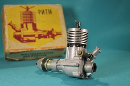 Rare Rhytm.4 channels.Model Airplane Engine. 2.5 cc. Deisel Compression. #40975 - Picture 4 of 13
