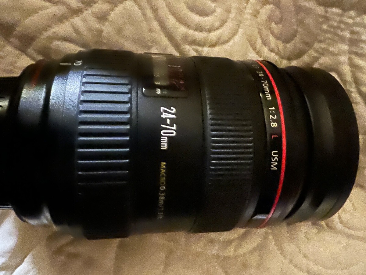 Canon EOS 7d with 3 lens 24-70 2.8, 70-200 2.8, 18-55 Canon EOS 7d with 3 lens 24-70 2.8, 70-200 2.8, 18-55