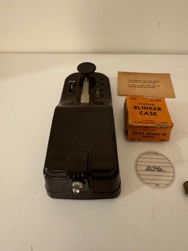 fleron signaler cat no 1212 with blinker case - Picture 3 of 6