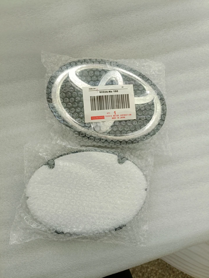 I  For TOYOTA COROLLA 2017 2018 2019 Emblem Front Grille Logo Foto 3 de 3