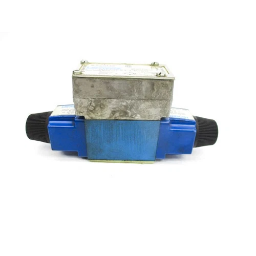 VICKERS DG4V-3-6C-M-W-B-40-S324 115/120VAC 0.54A 3000PSI UNMP