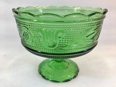 Vintage E.O. Brody Co. M6000 Emerald Green Glass Pedestal Compote Bowl/Candy Dis