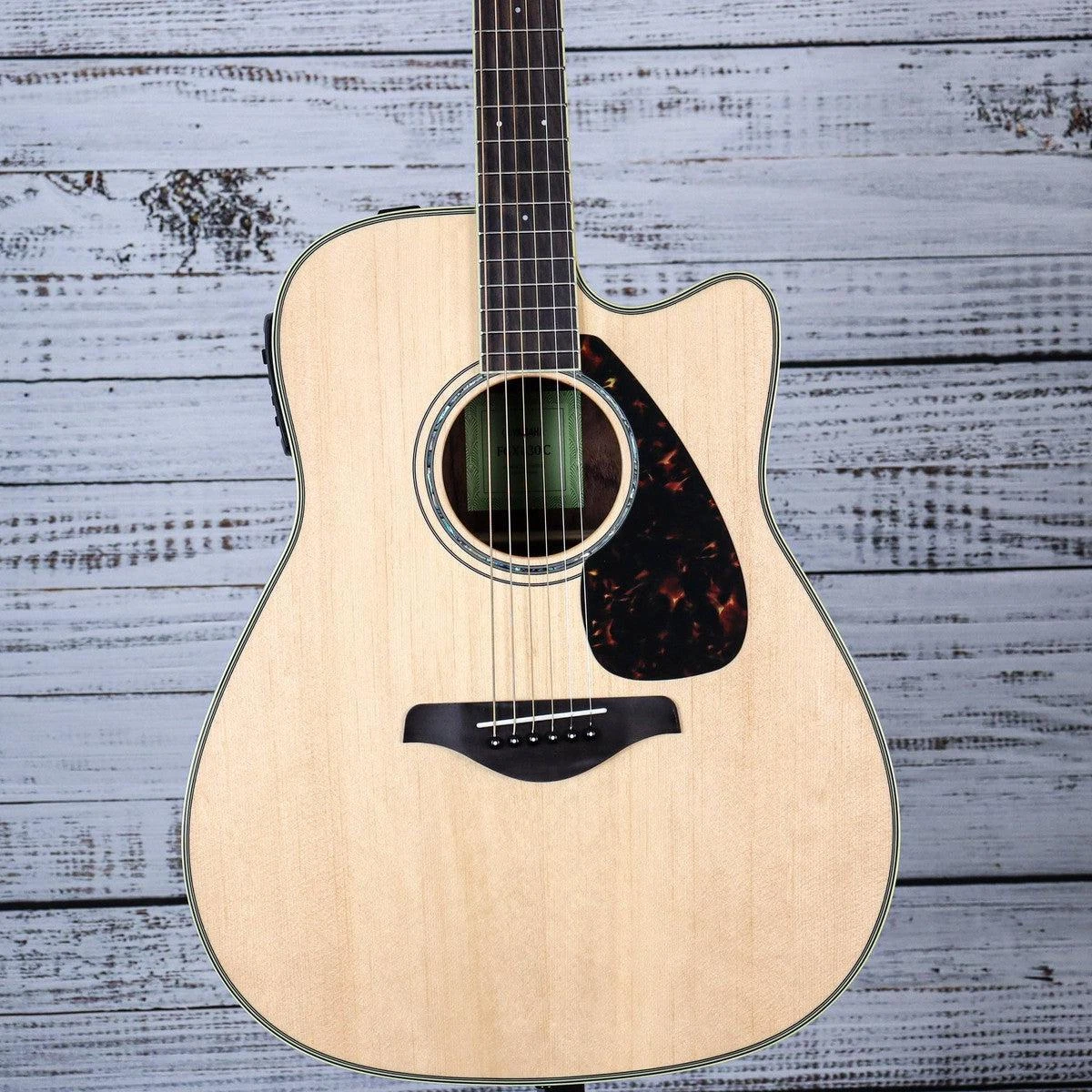 Yamaha on sale fg830 cutaway