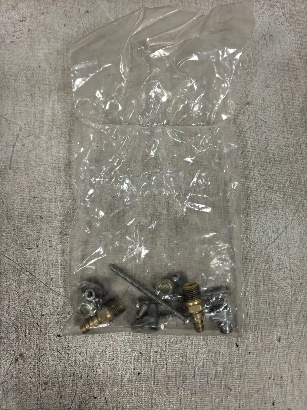 DWYER 2060 DWYER 2060 PRESSURE GAUGE 15PSIG 13