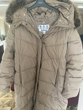 Image of Barbour women’s Puffer Coat