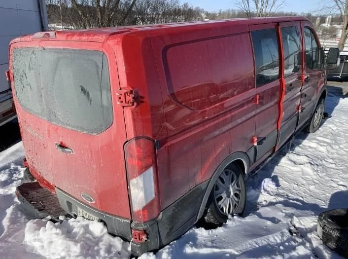 Radiator Fits 15 TRANSIT 150 3758759 Foto 3 de 4