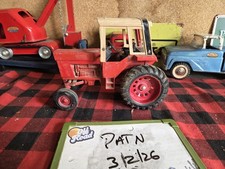 ERTL 1/16 INTERNATIONAL HARVESTER 1586 FARM TRACTOR ORIGINAL