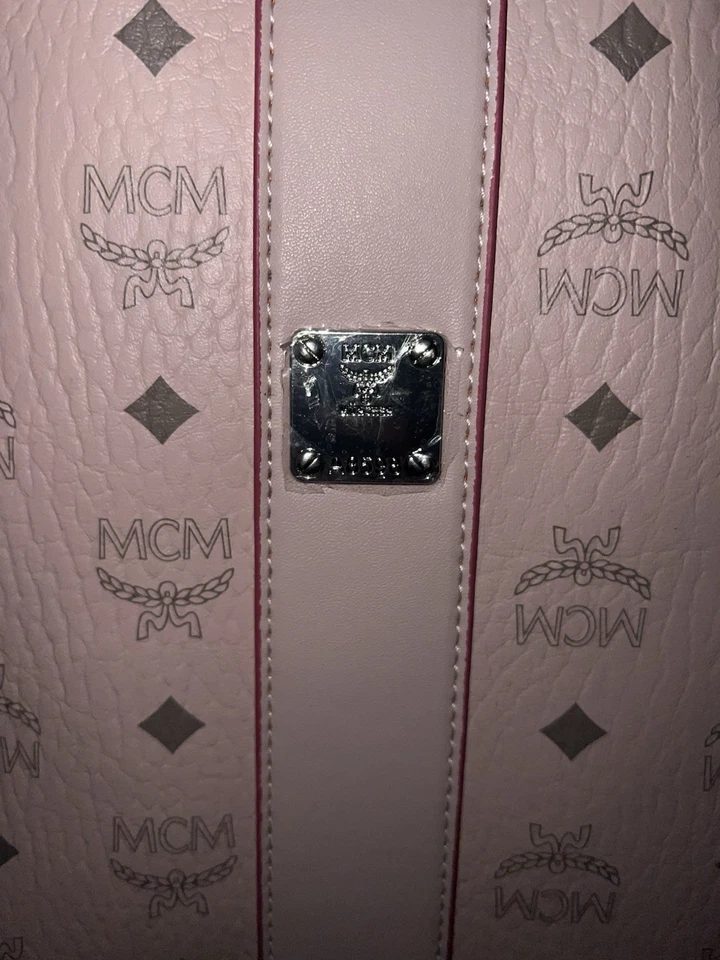 MCM Woman Pink Tote Bag Mediun With Pounch. ( pounch Zipper A Bit Broken) - Image 3 of 4