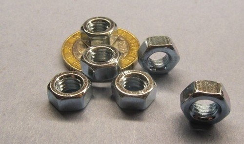 Tuerca hexagonal de zinc clase 8, derecha, M6 x 1,0 x 5 mm H x 10 mm W. 400 piezas - Imagen 1 de 24