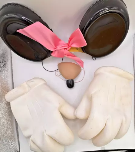 Walt Disney Productions Cesar Mickey Minnie Costume 1980s Gloves Nose Ears VTG