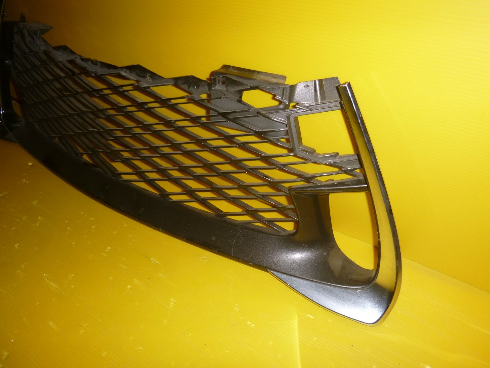 2015 2016 2017 LEXUS GS F SPORT LOWER GRILE EBay 2015-2016-2017-lexus-gs-f-sport-lower-grile-ebay