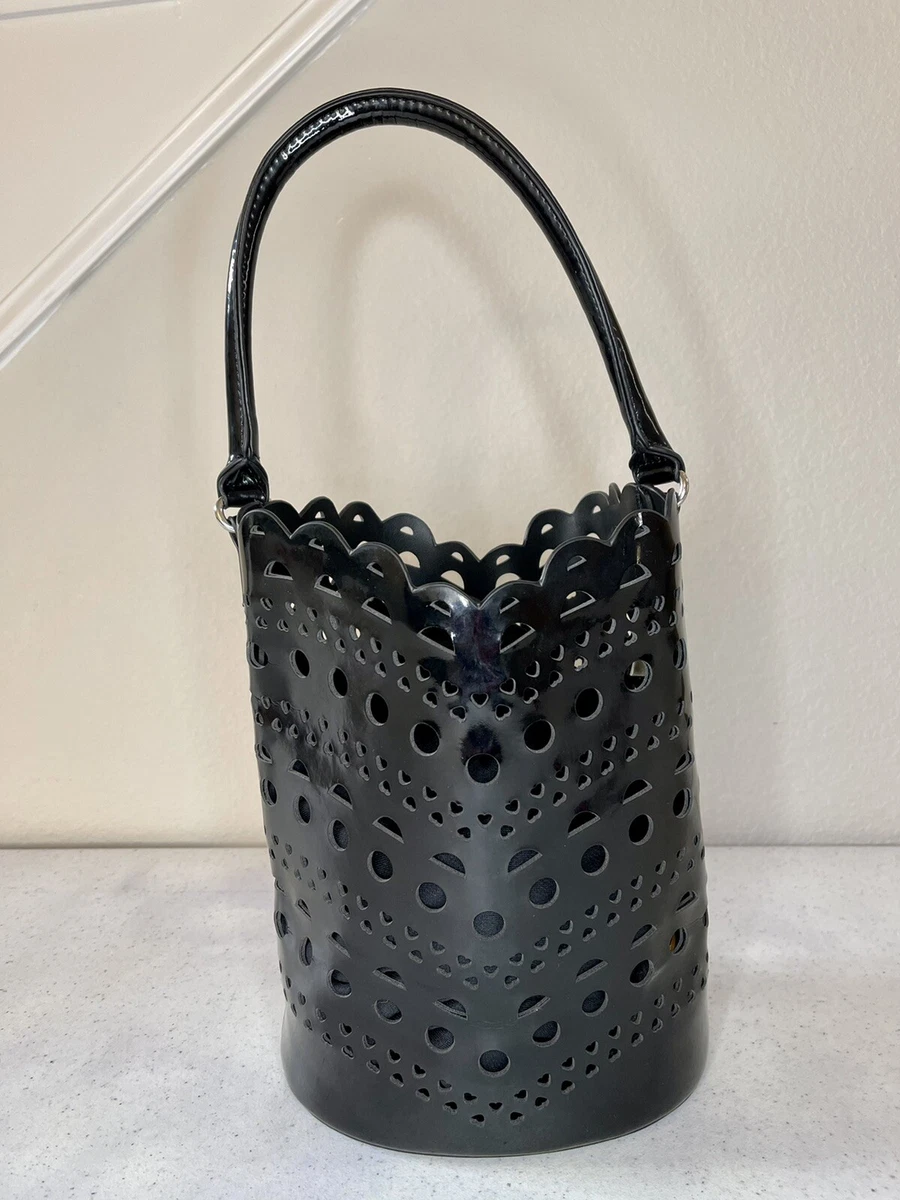 New neiman marcus patent bucket bag | eBay