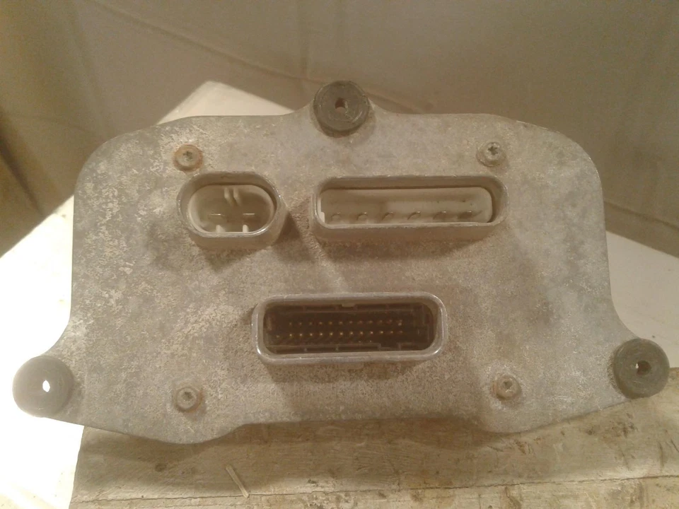 Módulo de control ABS usado se adapta a: Chevrolet Cavalier 1994 ABS LH firewall grado A Foto 2 de 4