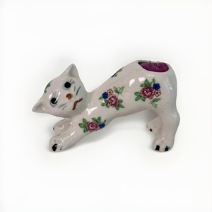 Vintage White Floral Ceramic Cat Pin Cushion For Sewing/Display 2.5” H