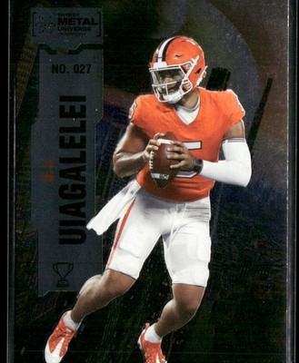 2022 SkyBox Metal Universe Champions #027 D.J. Uiagalelei 5Ab