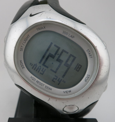 Nike Triax Speed 300 Digital Sport Black + Silver-Tone Watch - WR0101 - New Batt