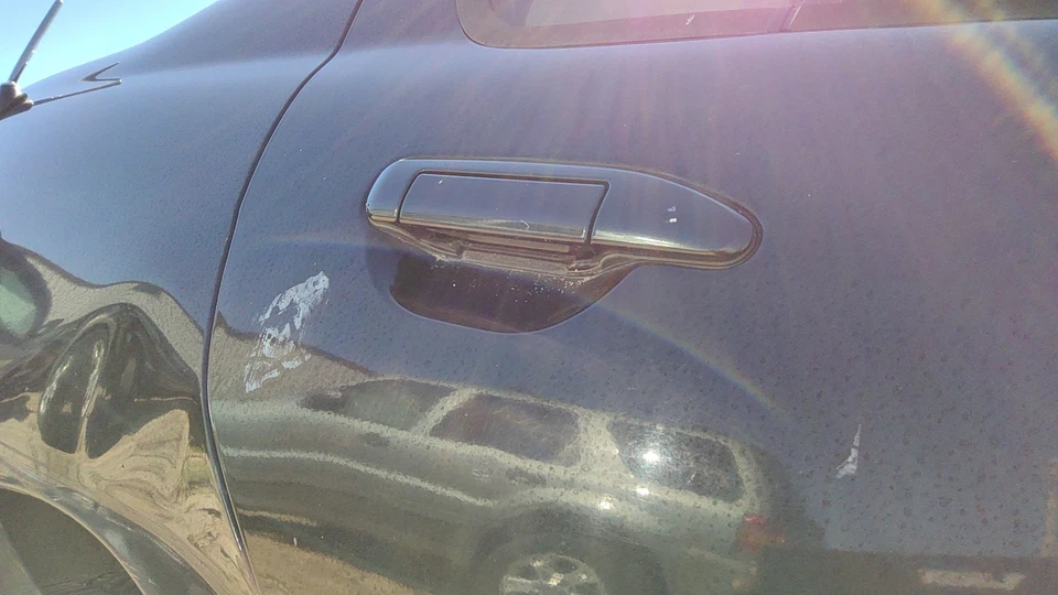 Manija de puerta exterior trasera derecha para pasajero Infiniti G20 1999-02 OEM trasero Kh3 negro Foto 3 de 3