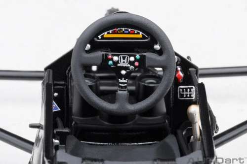 AUTOART 1991 McLaren Honda MP4/6 #1 Senna (without McLaren logo) 1:18*New!*NICE! - Picture 9 of 17
